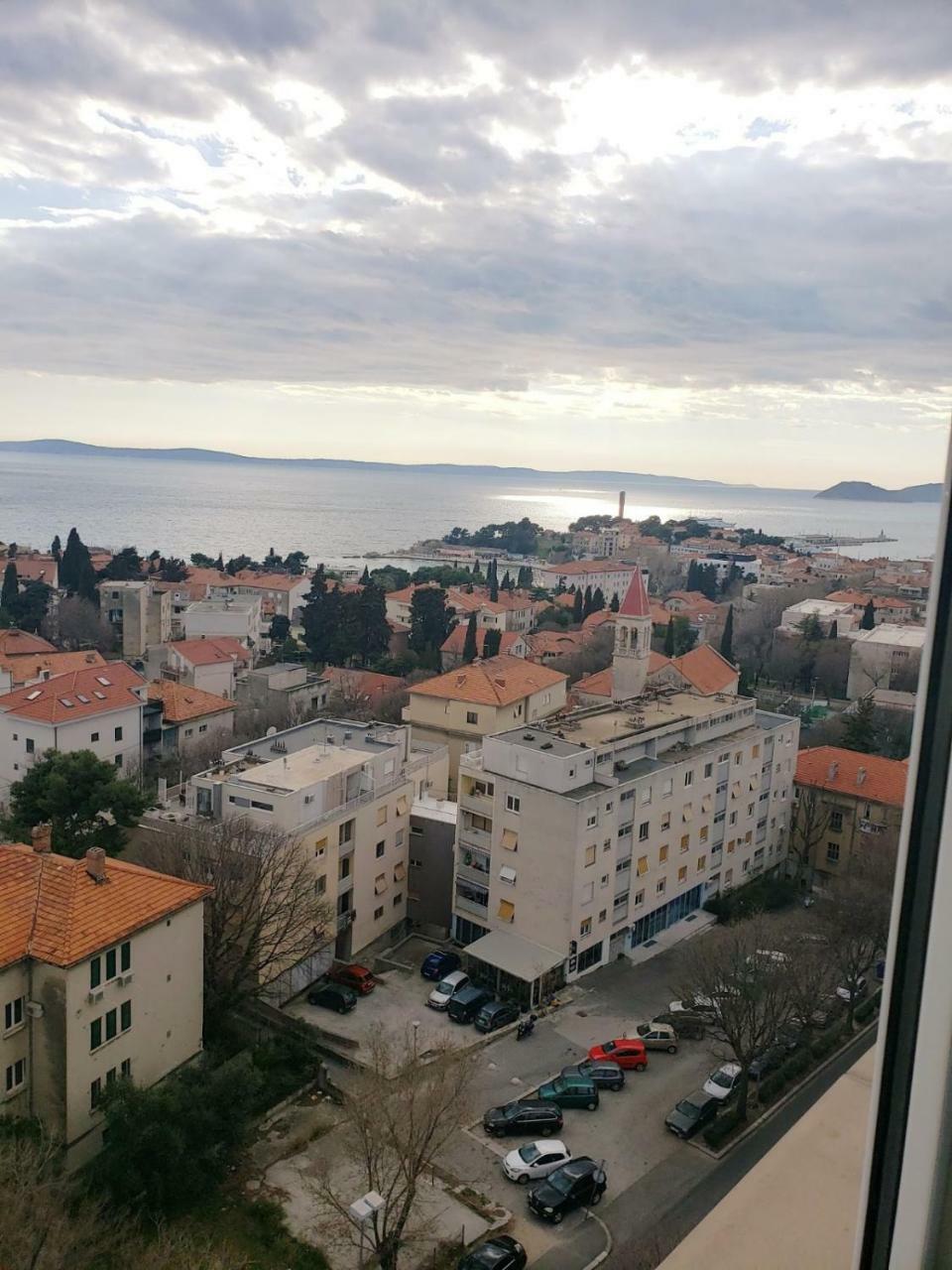 Apartment Pjero Split Eksteriør billede