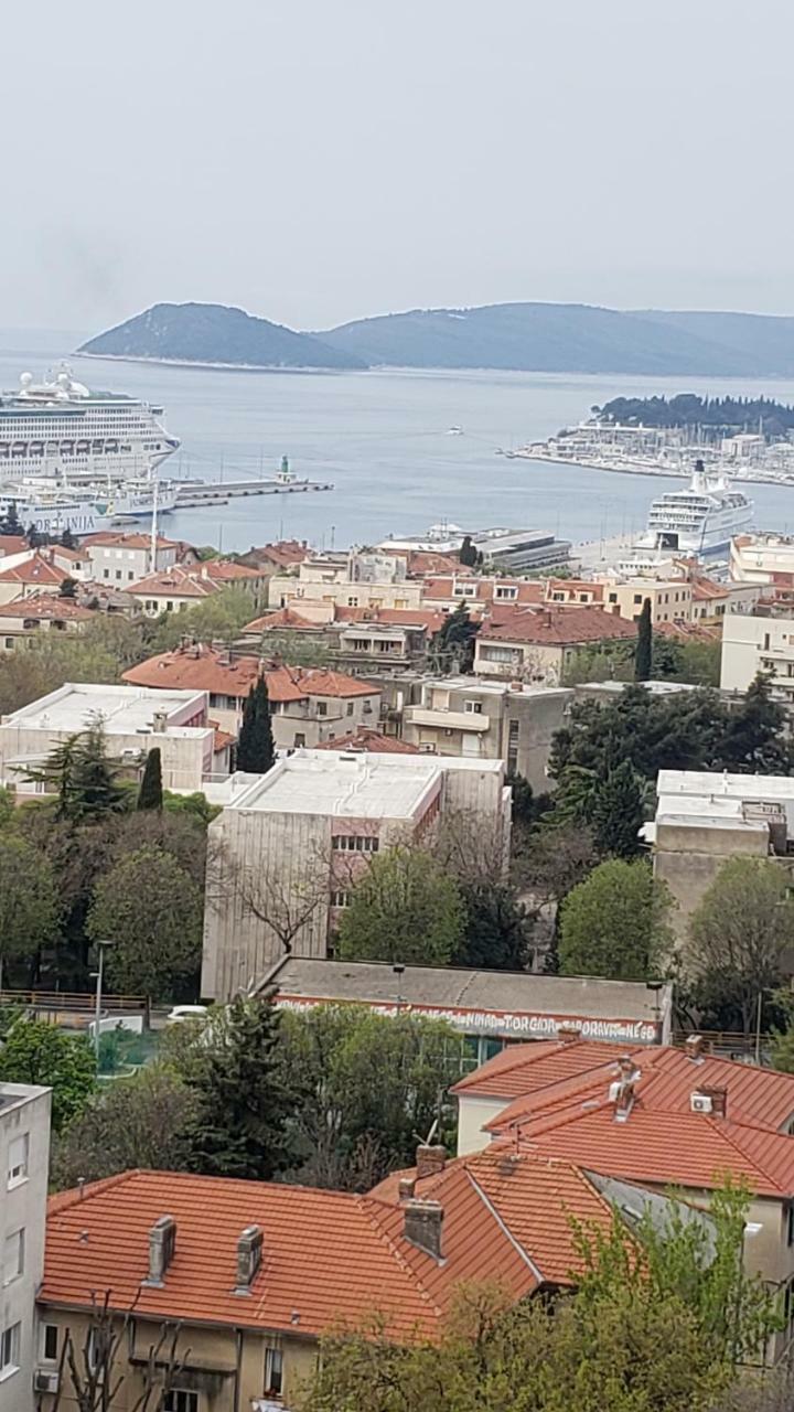 Apartment Pjero Split Eksteriør billede