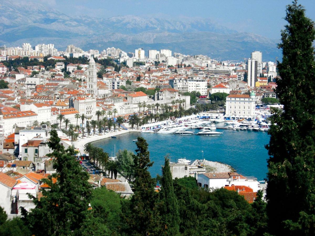 Apartment Pjero Split Eksteriør billede